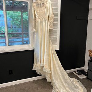 Vintage Wedding Dress